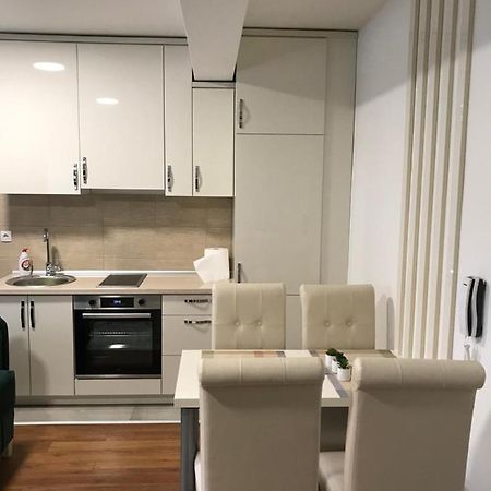Green Apartment Yeni Pazar Dış mekan fotoğraf