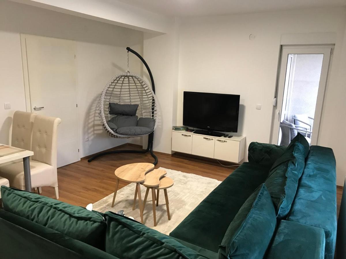 Green Apartment Yeni Pazar Dış mekan fotoğraf