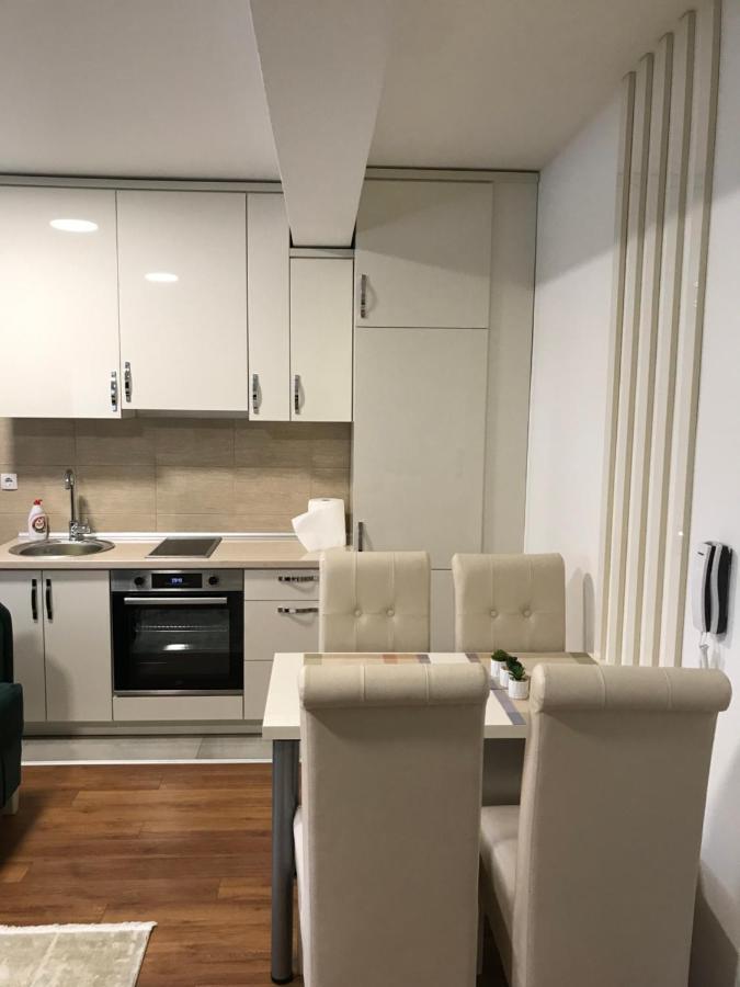 Green Apartment Yeni Pazar Dış mekan fotoğraf